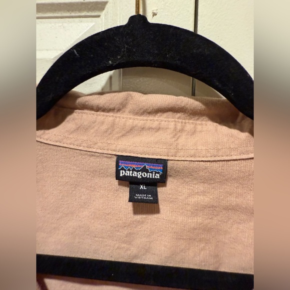 Patagonia A/C Buttondown Lightweight Organic Cotton Shirt , size XL - Picture 11 of 12